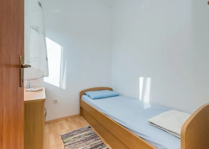 Lejlighed Partelj Vir