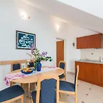 Apartamento Partelj *