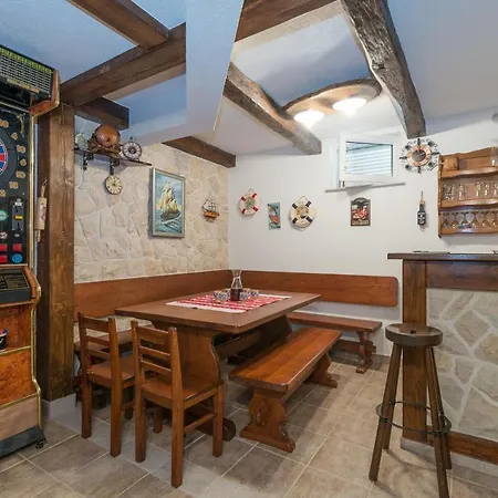 Partelj Apartament